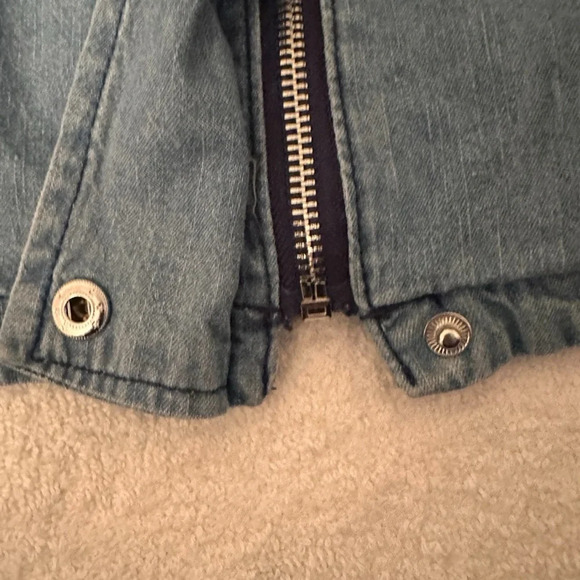 Women’s Vintage Cotton Chambray Zip Jacket With Hood - Picture 2 of 10